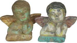 Green Angel and yellow Angel in cement. Size H15, W 18 cm. Price FOB 2,75 usd excl packing. Order code CP047 (to the left) and CP048 (to the right).